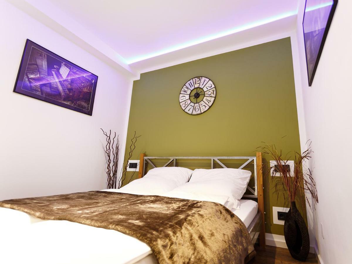 Ferienwohnung Tiergarten برلين المظهر الخارجي الصورة